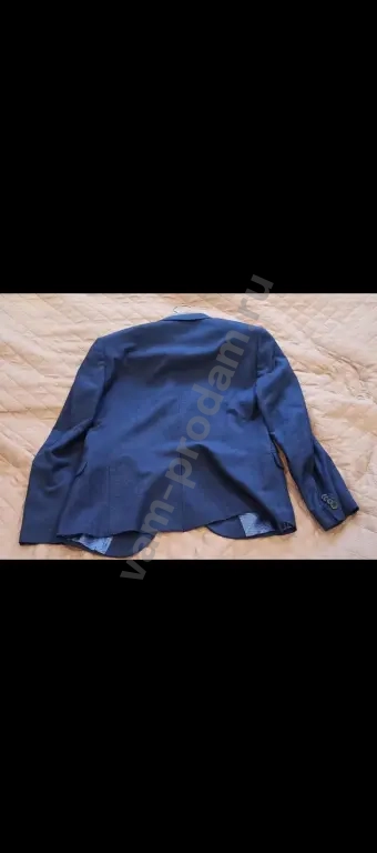 костюм Valenti