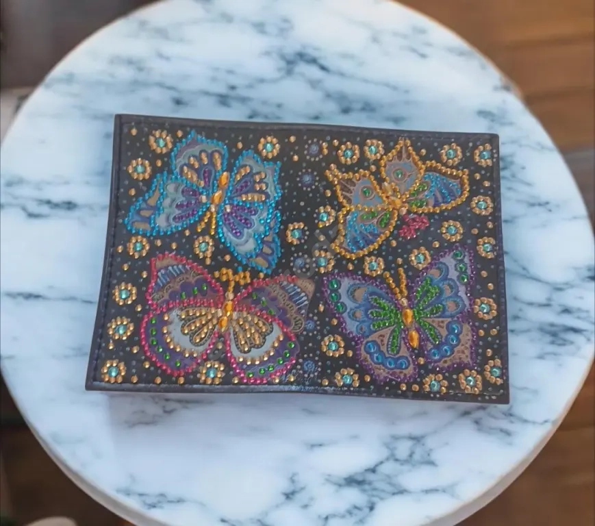 Обложка на паспорт ручная работа