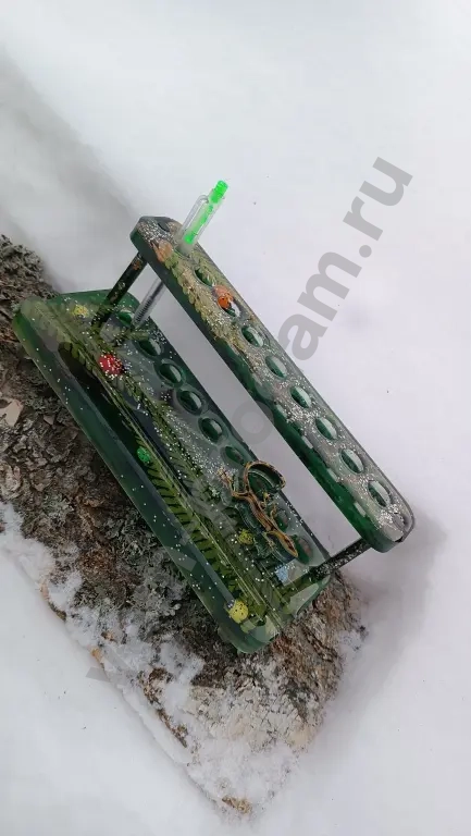 Подставки , брелоки