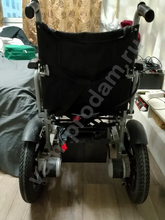электрическая инвалидная коляска