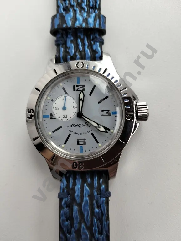 часы амфибия