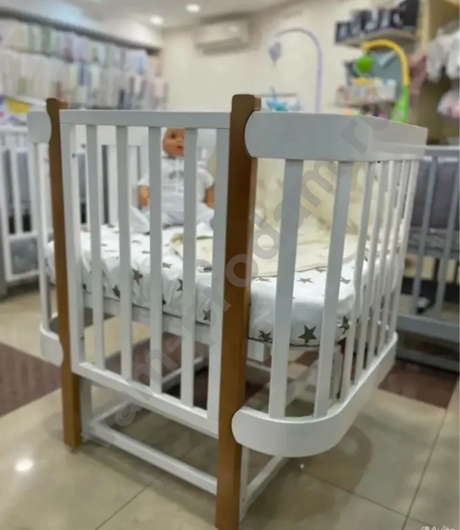 Детская кроватка 90*70/140*70