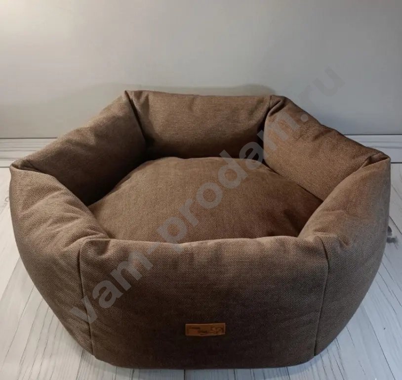 Лежанка для кошек и собак