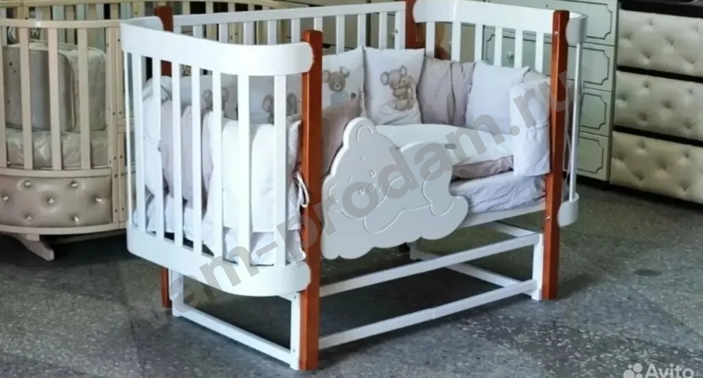 Детская кроватка 90*70/140*70