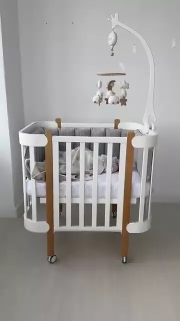 Детская кроватка 90*70/140*70