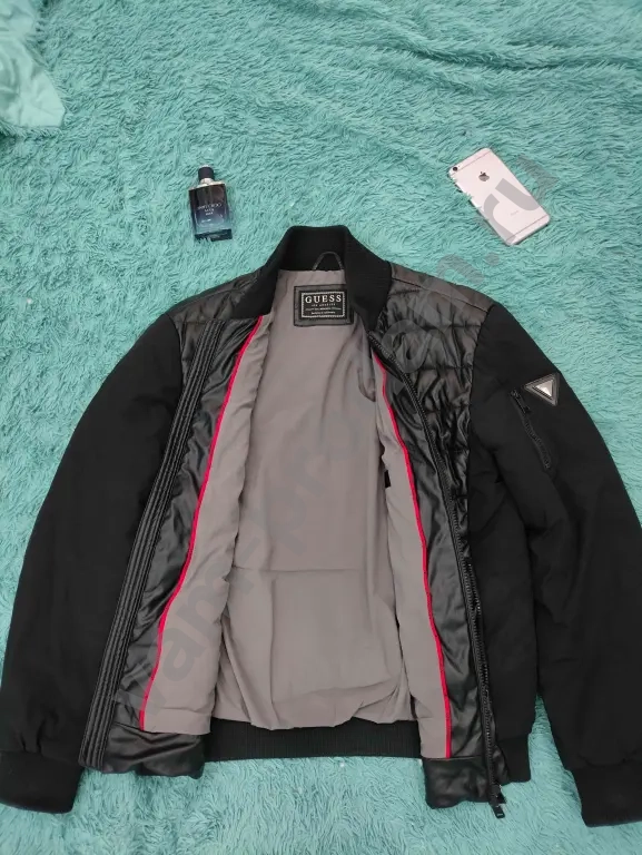 мужская куртка guess