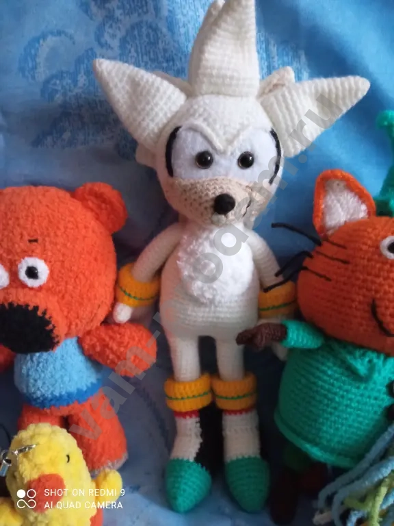 Вязаные игрушки ручной работы, мультяшки и другие