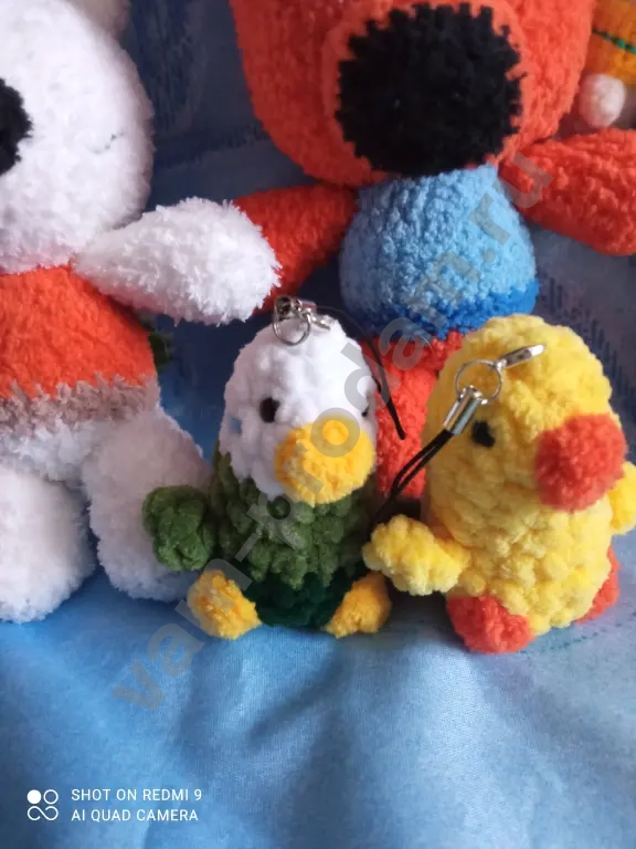 Вязаные игрушки ручной работы, мультяшки и другие