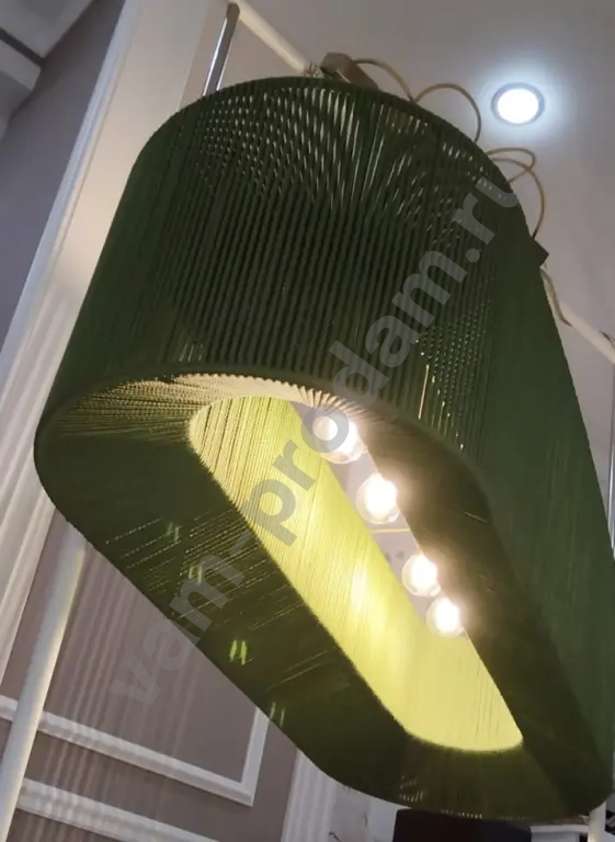 Большой подвесной светильник