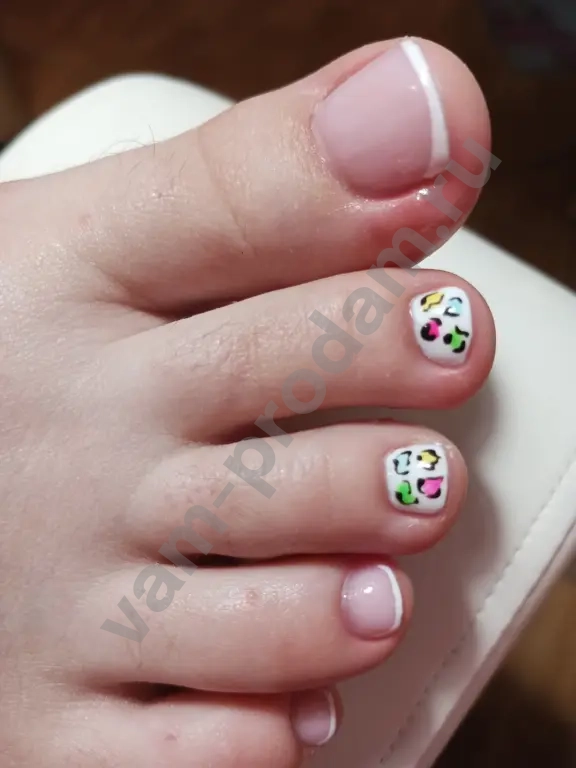 Маникюр, педикюр