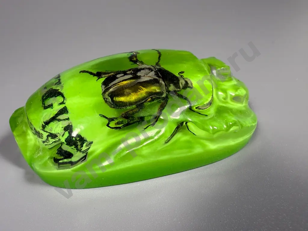 Сувенир скарабей