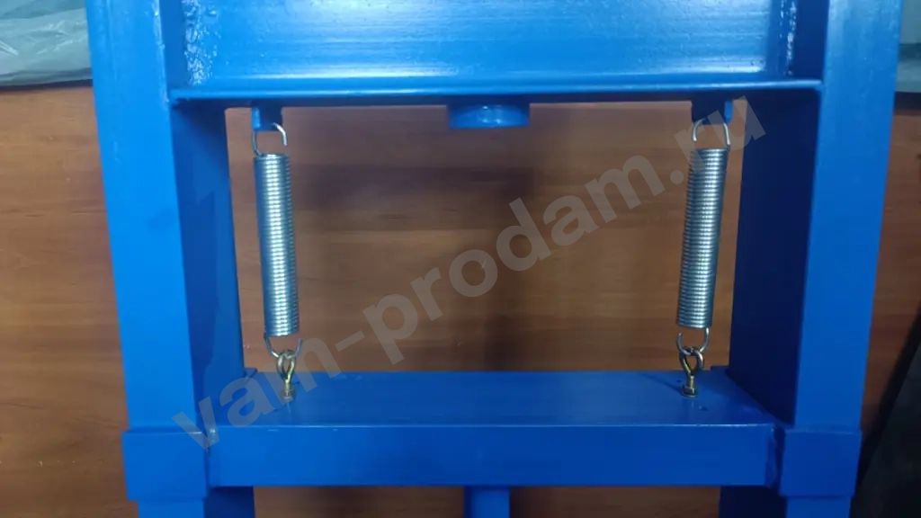 Пресс гидравлический рама