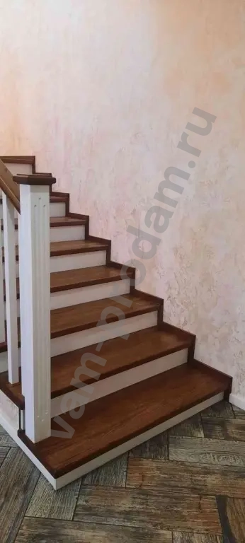 Лестницы из массива под заказ