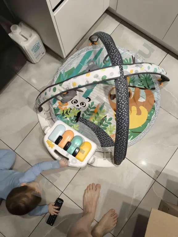 Развивающий коврик с пианино