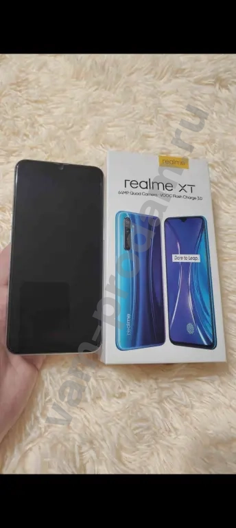 Смартфон realme xt 8/128 ГБ белый