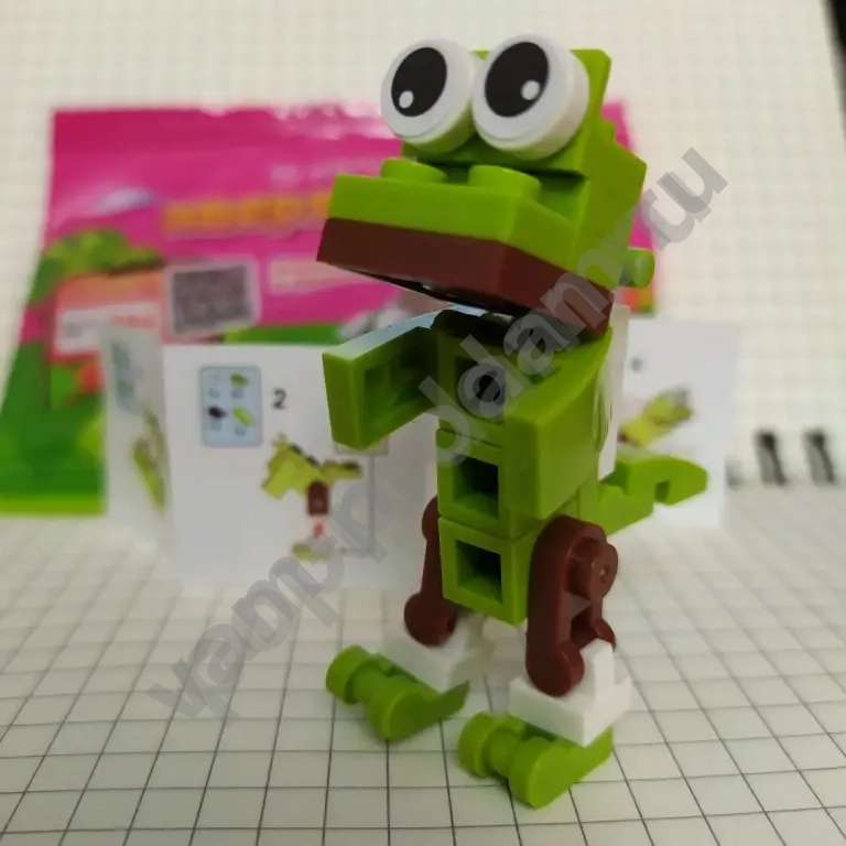 Крокодил Зверятыши из Магнит конструктор