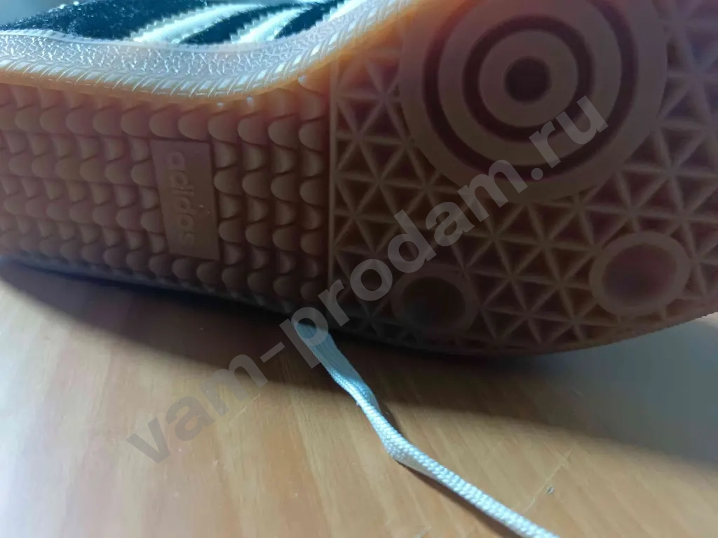 кроссовки адидас новые