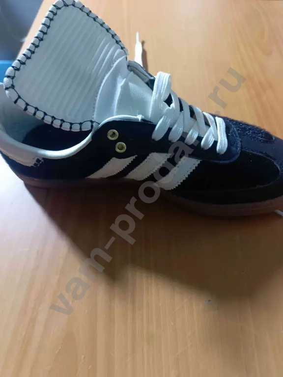 кроссовки адидас новые