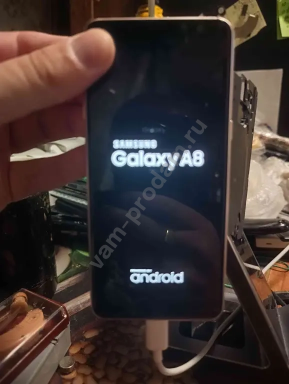Samsung A8
