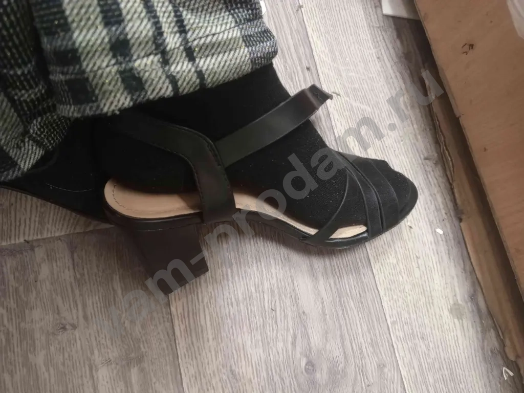 босоножки женские.