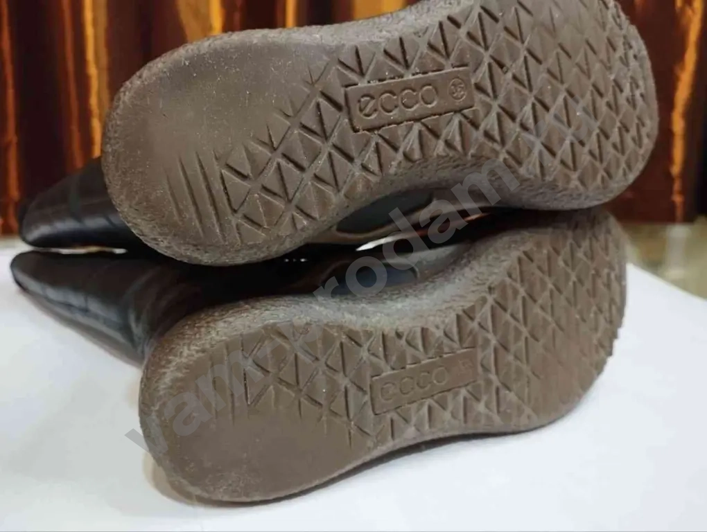 Зимние сапоги ECCO для девочки • Размер 36 • Натуральная кожа с мехом