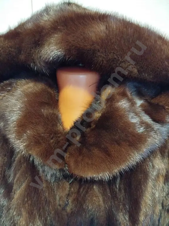 Шуба норковая с капюшоном, р. 54