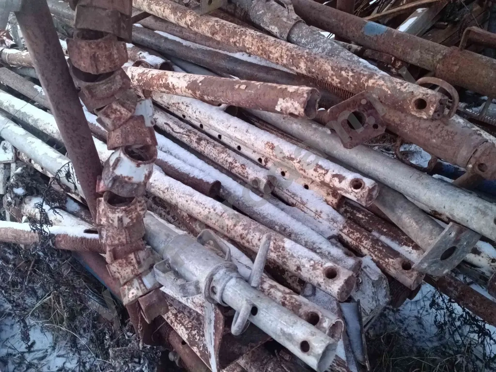 труба квадрат для забора навеса