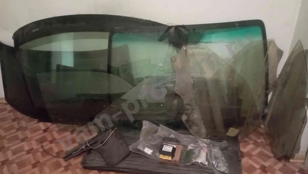 Стекло разное, новое и б.у.. КИЯ, Камри, санг и др.