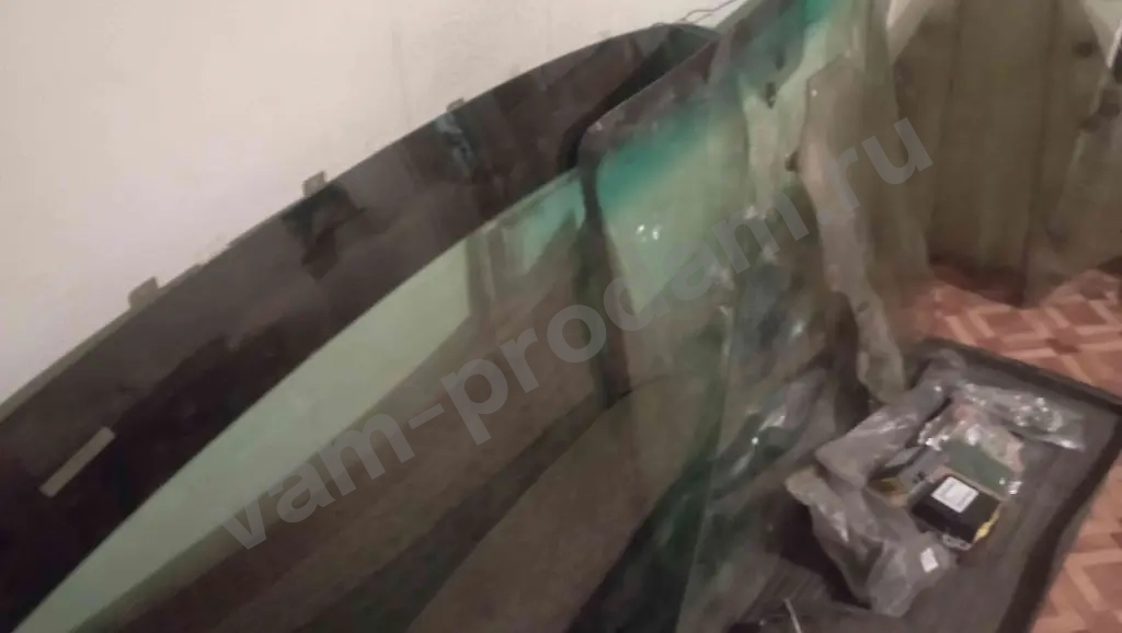 Стекло разное, новое и б.у.. КИЯ, Камри, санг и др.