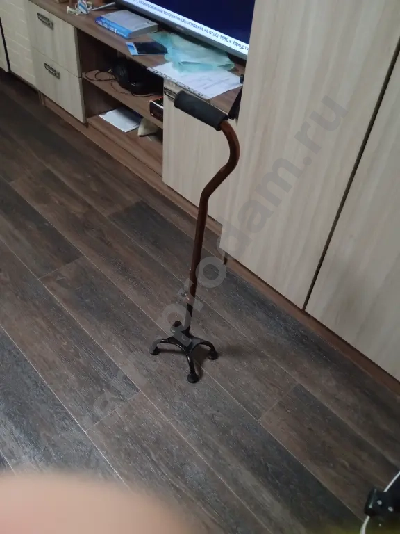 ходунки и тросточка