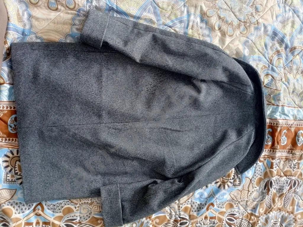 Пальто серое