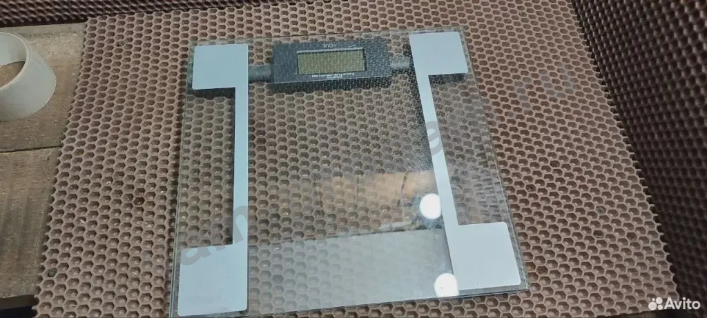 Весы напольные электронные нерабочие