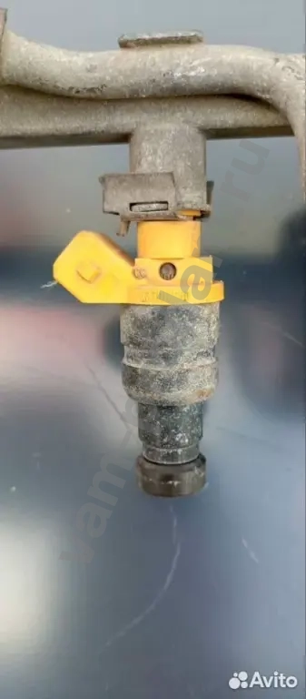 Форсунка Kia Sерhiа I 1.5 B5