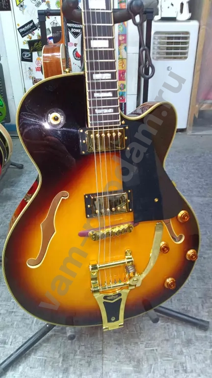 Электрогитара Michael Kelly rock-'n'-rollщик