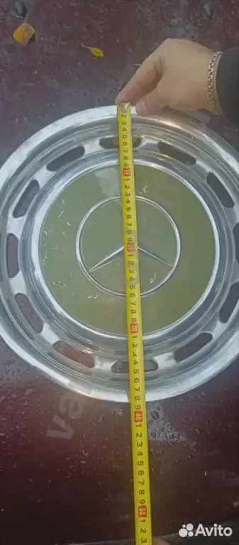 Колесный колпак Mercedes-Benz W123