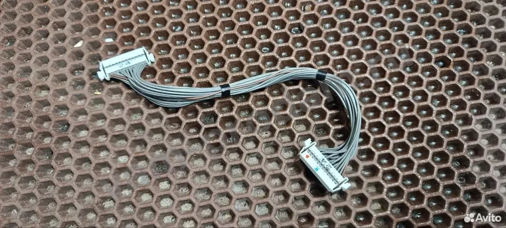 Кабель питания постоянного тока соединительный тв