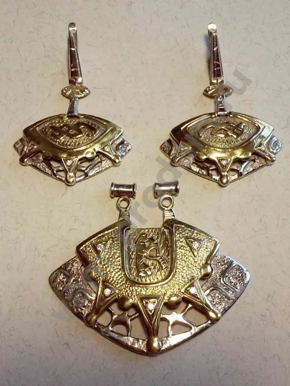 Дизайнерские украшения с камнями