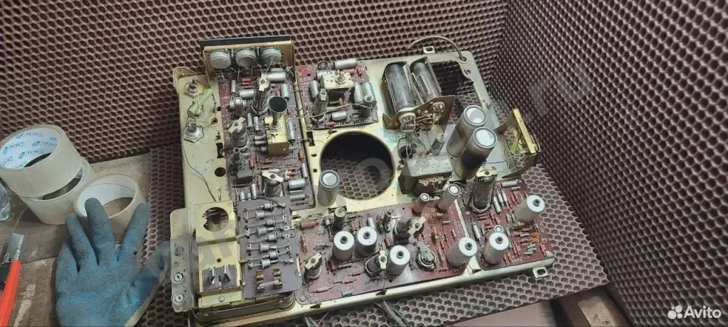 Запчасти от телевизора Рекорд-345