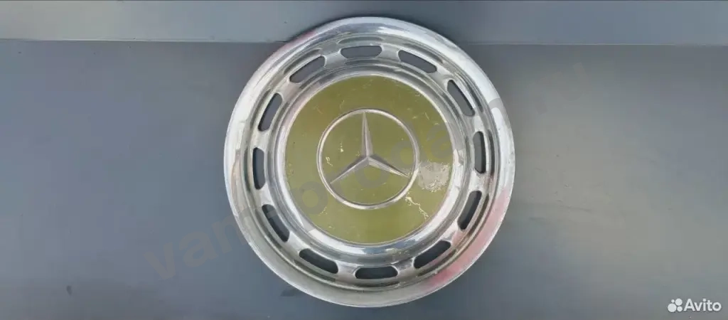 Колесный колпак Mercedes-Benz W123