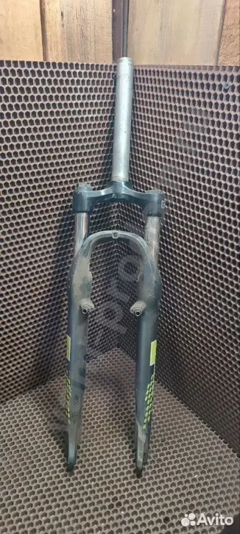 Вилка для велосипеда 24 Sr Suntour