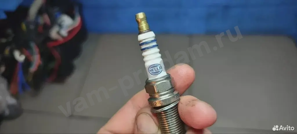 Свеча зажигания Platinum, PMJ8RC4-10 8EH188705