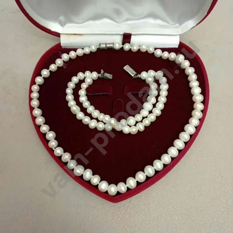 Серебряные украшения с жемчугом и фианитами