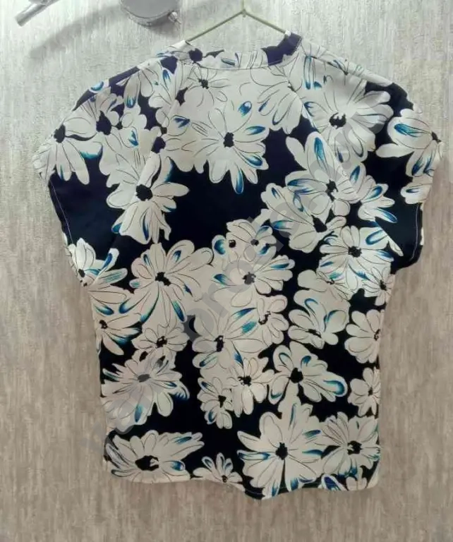 Блузка женская новая