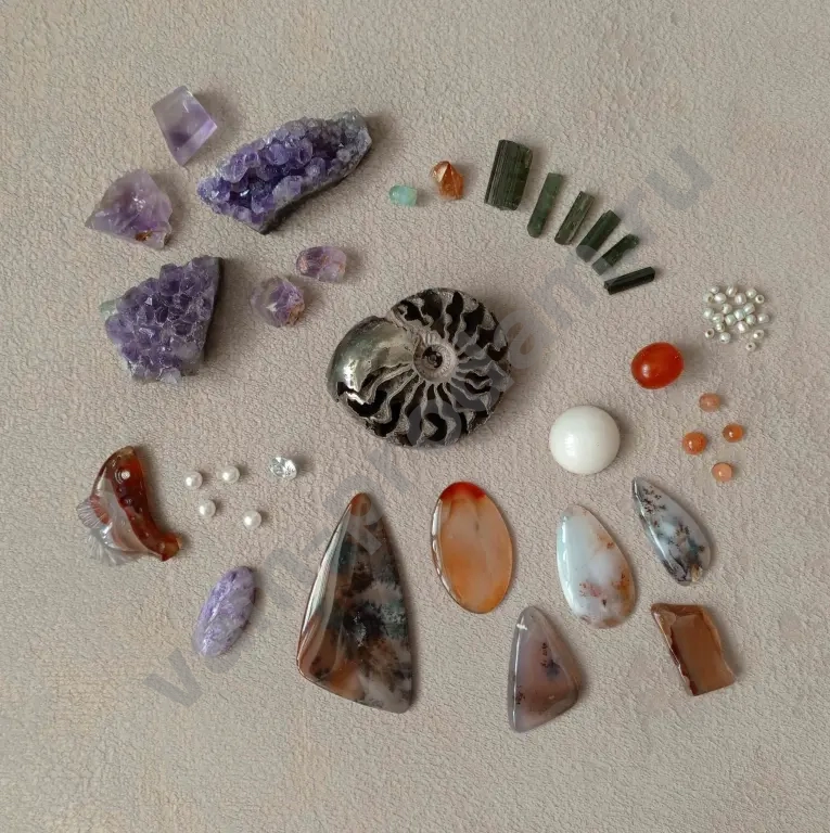 Натуральные камни