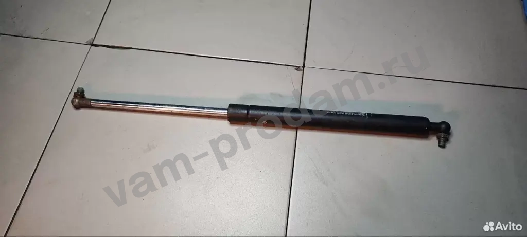 Газовый упор багажника ваз 2114