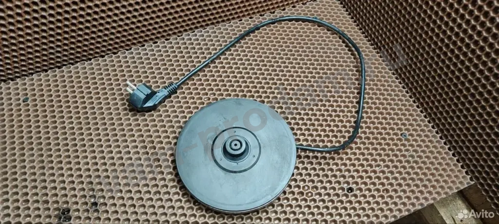 База (шнур с вилкой) для чайника