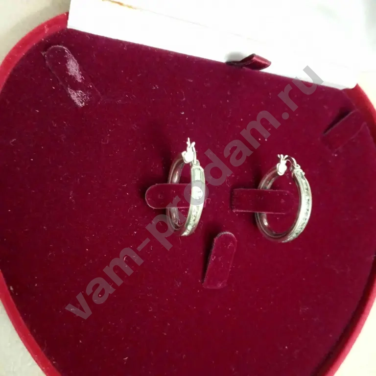 Серебряные украшения с жемчугом и фианитами