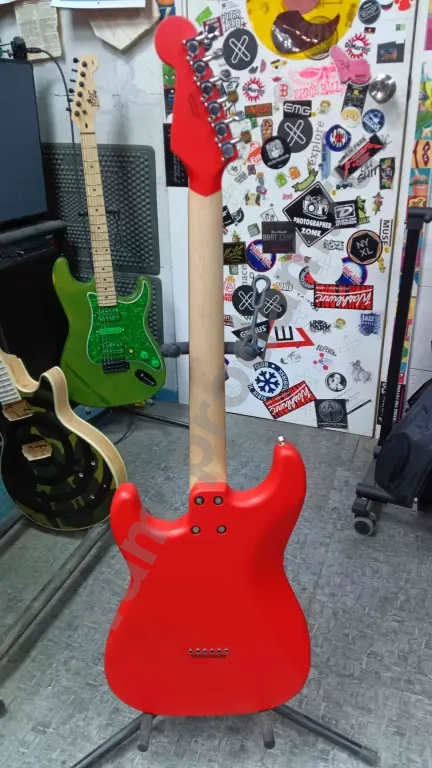 Электрогитара RREkit PatrickStar