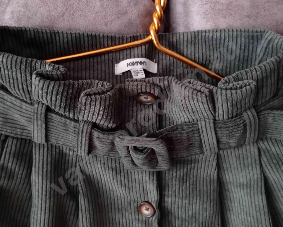 Юбка вельветовая