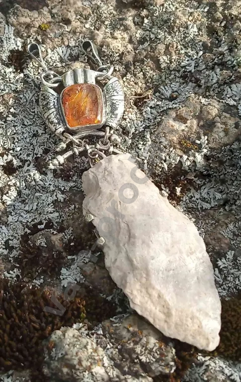 Дизайнерские украшения с камнями